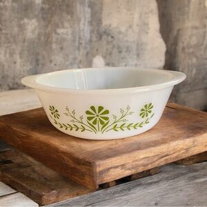 Vintage Glasbake Green Flower 1.5 quart Casserole Dish-No Lid 2600